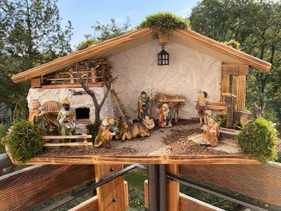 KOMPLETTPAKET Krippen ''KASPER'' WEIHNACHTSKRIPPE + Krippenfiguren + TRAFO + LED