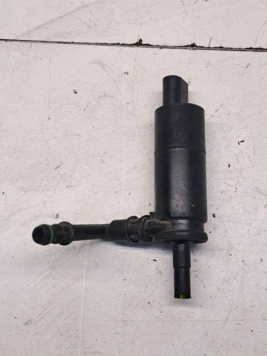 AUDI A6 Avant 4F5, C6 Scheinwerferwaschmotor 3B7955681 2.70 Diesel 34241790