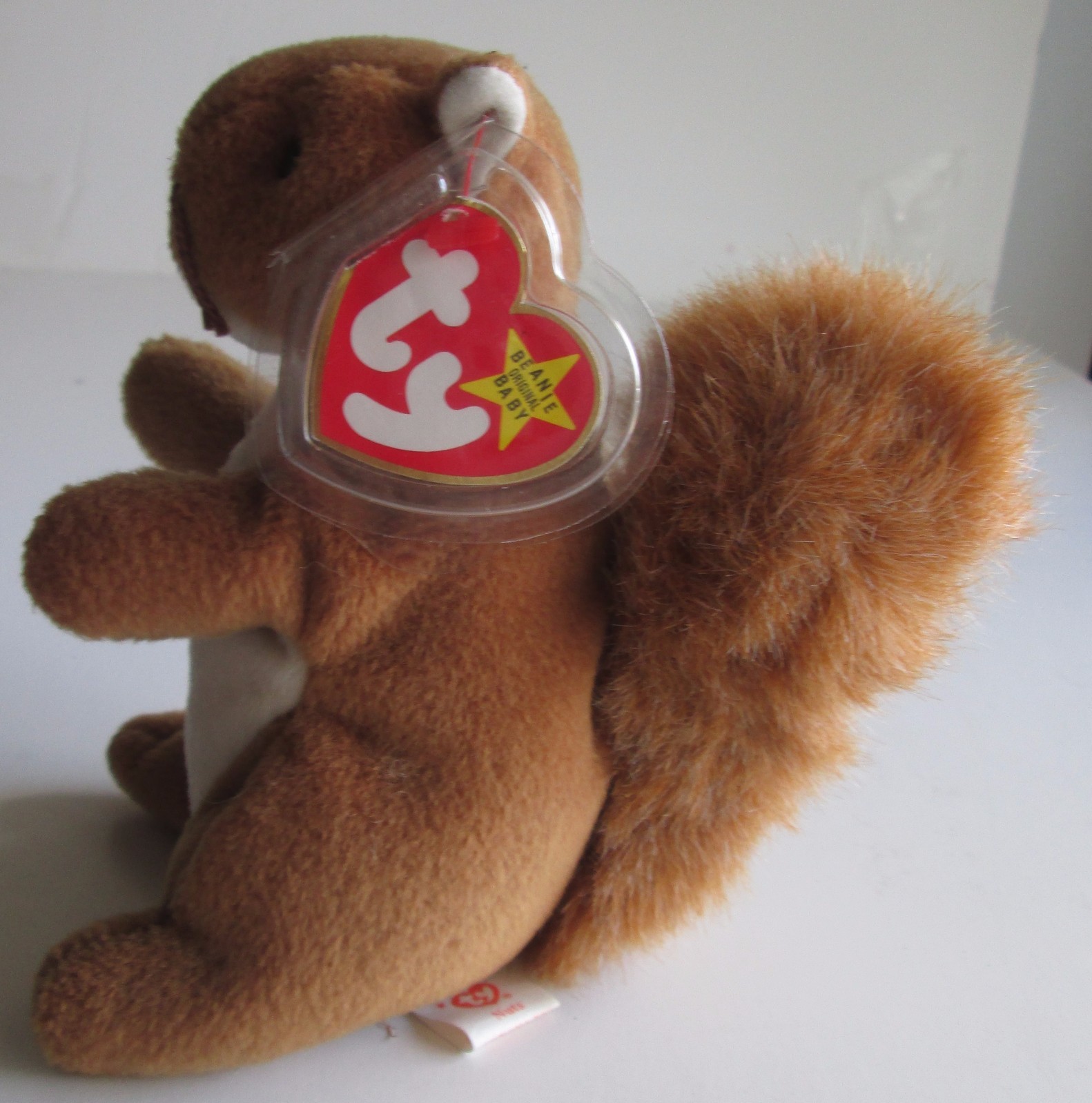 Rare Ty Nuts Original Beanie Baby 1996 Style 4114 PVC Pellets, great