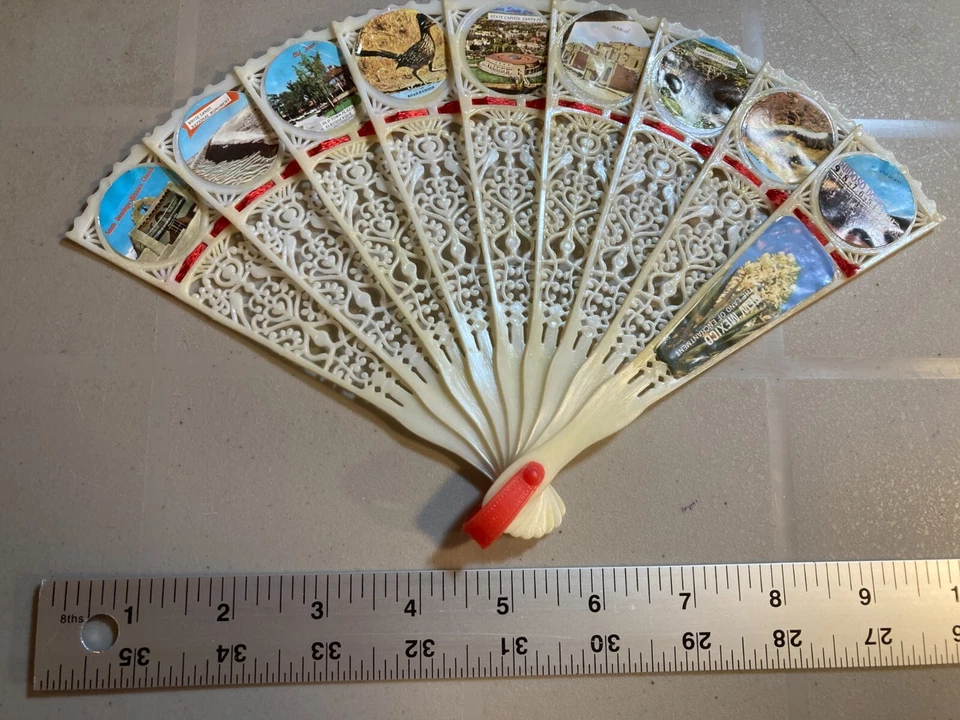 Ventilador de mano de plástico plegable vintage marfil años 60 Nuevo México tierra de encanto de colección Foto 2 de 4