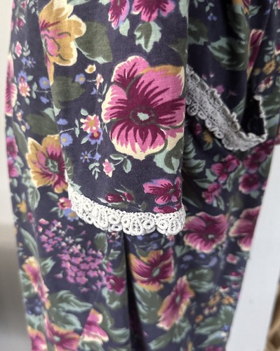 Vintage Victoria's Secret Robe 100% Cotton Floral Lace Trim Gold Label - Picture 6 of 15