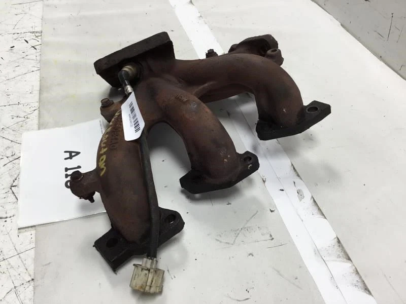 2009 2010 2011 Volkswagen Routan 3.8L Coletor de Escape Direito com Sensor de Oxigênio - Imagem 3 de 4