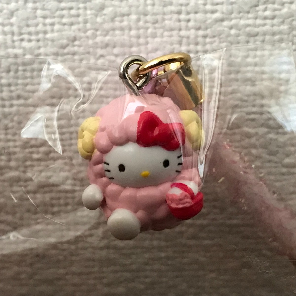 Hello Kitty Sakura Pink Sheep strap Rare SANRIO Japan Limited