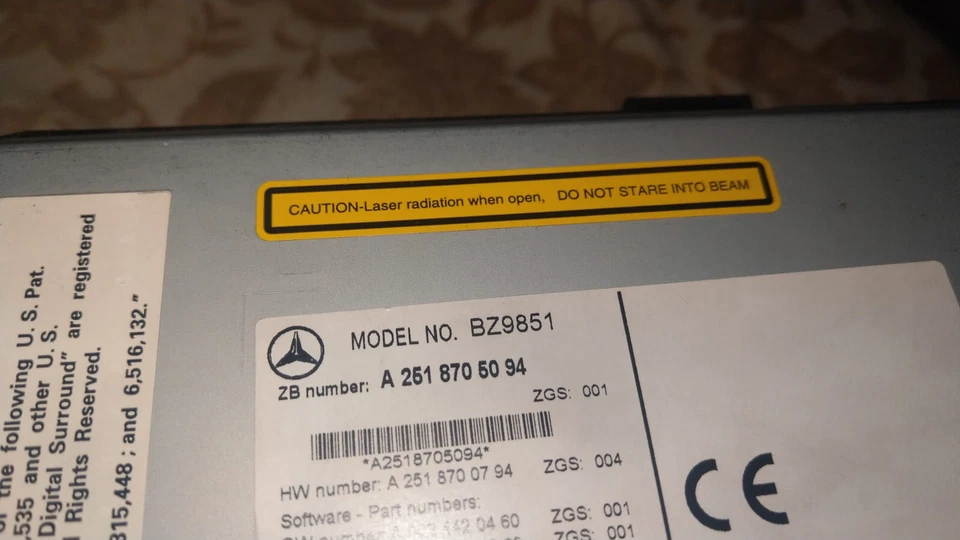 Mercedes Comand APS NTG2.5 W251 251 R Klasse Navi Wechsler Navigation HDD SD - Bild 2 von 4