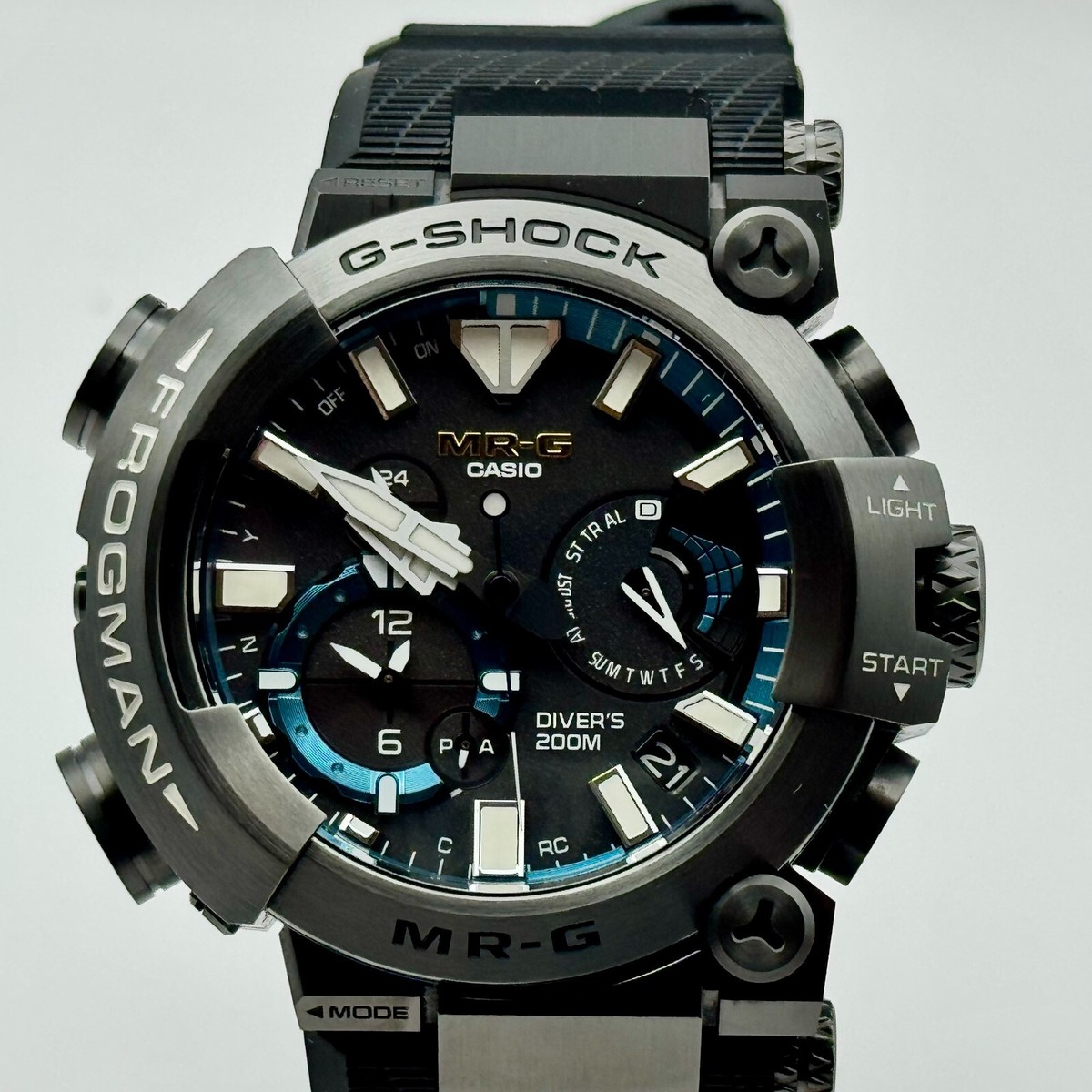 時計 CASIO baby-G FROG MAN Mint CASIO G-SHOCK MRG-BF1000R-1AJR MR-G Frogman Titanium Solar
