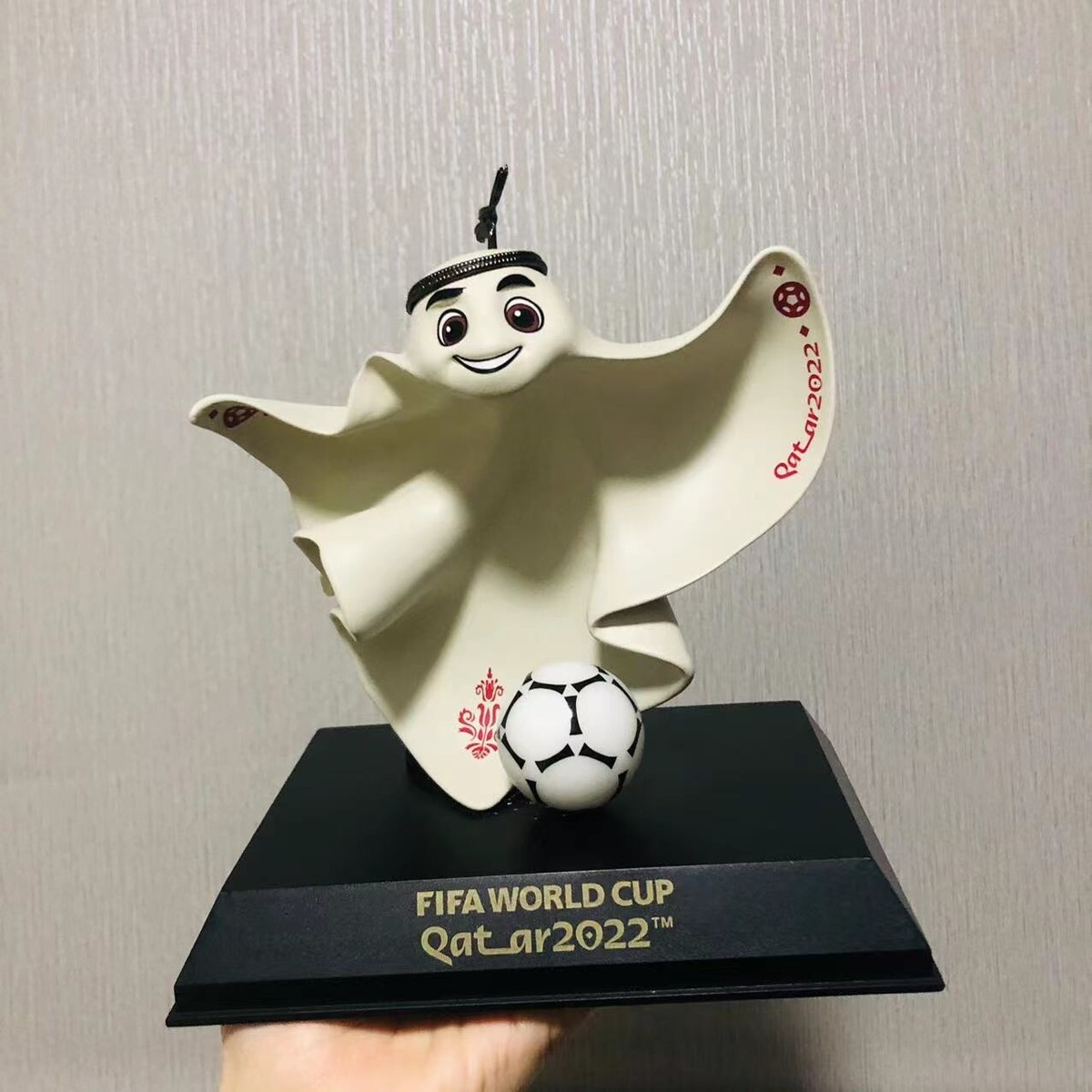 FIFA WORLD CUP 2022 カタール　ショール　おまけ付き　匿名配送 2022 Qatar World Cup mascots FIGURES In Stock NEW, $99.00