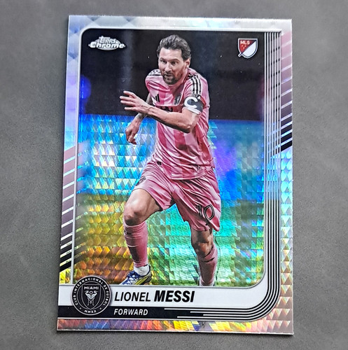 2025 Topps Chrome MLS Lionel Messi Inter Miami CF Prism Refractor #10