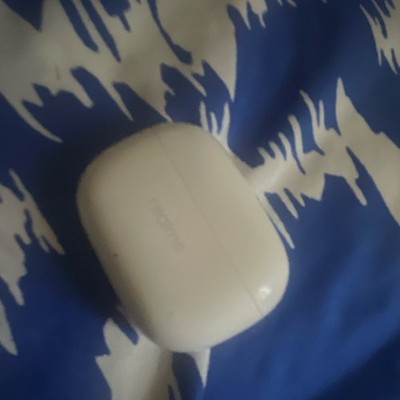 realme Wireless Earbuds Charging Case White Bluetooth Wireless Connectivity