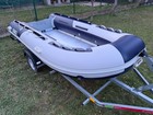 Schlauchboot mit Aluminiumboden inkl. Suzuki Außenborder, Trailer