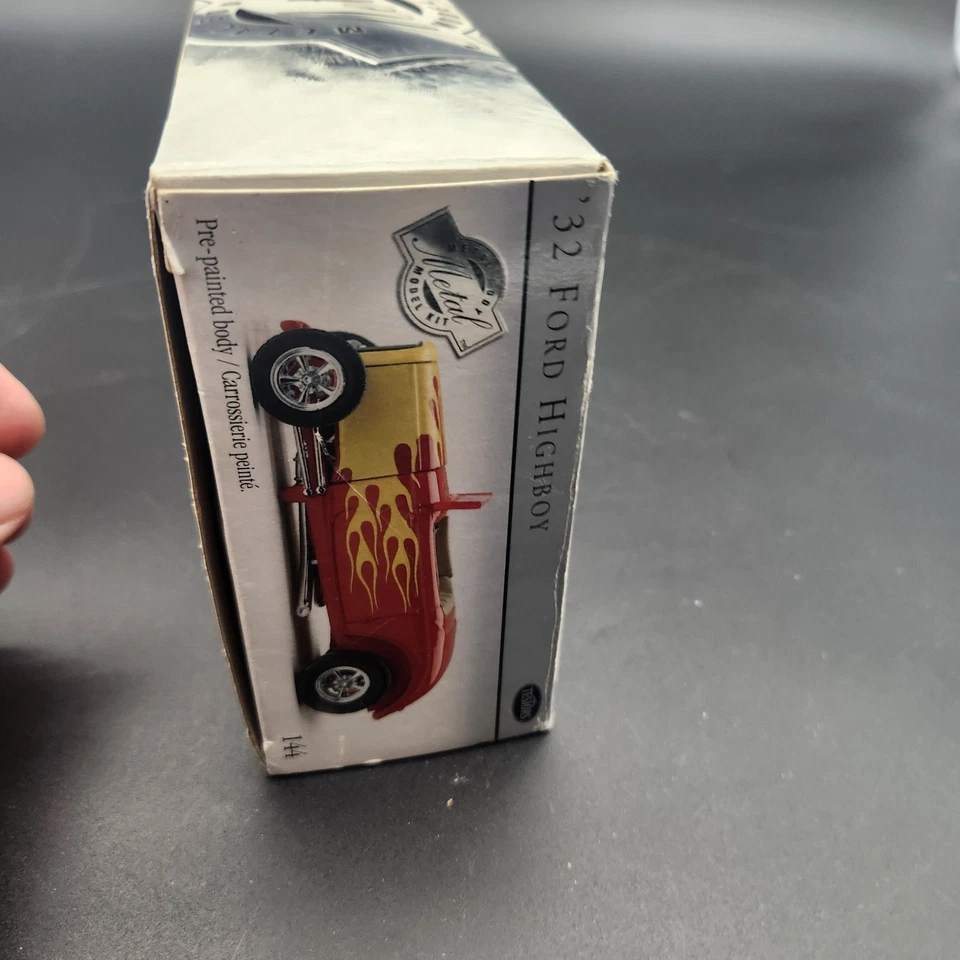 NEW Scale 1/43 Testors 1932 Ford Highboy Diecast Model - Image 4 of 4