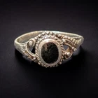 Vintage 925 Sterling Silver Ring With Black Gemstone Size 6.5