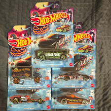 Hot Wheels Halloween 5-Car 1:64 Diecast Lot Unopened Rockin' Railer, Charger