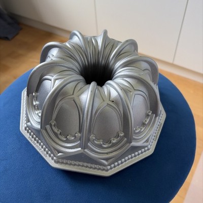 Nordic Ware Backform 