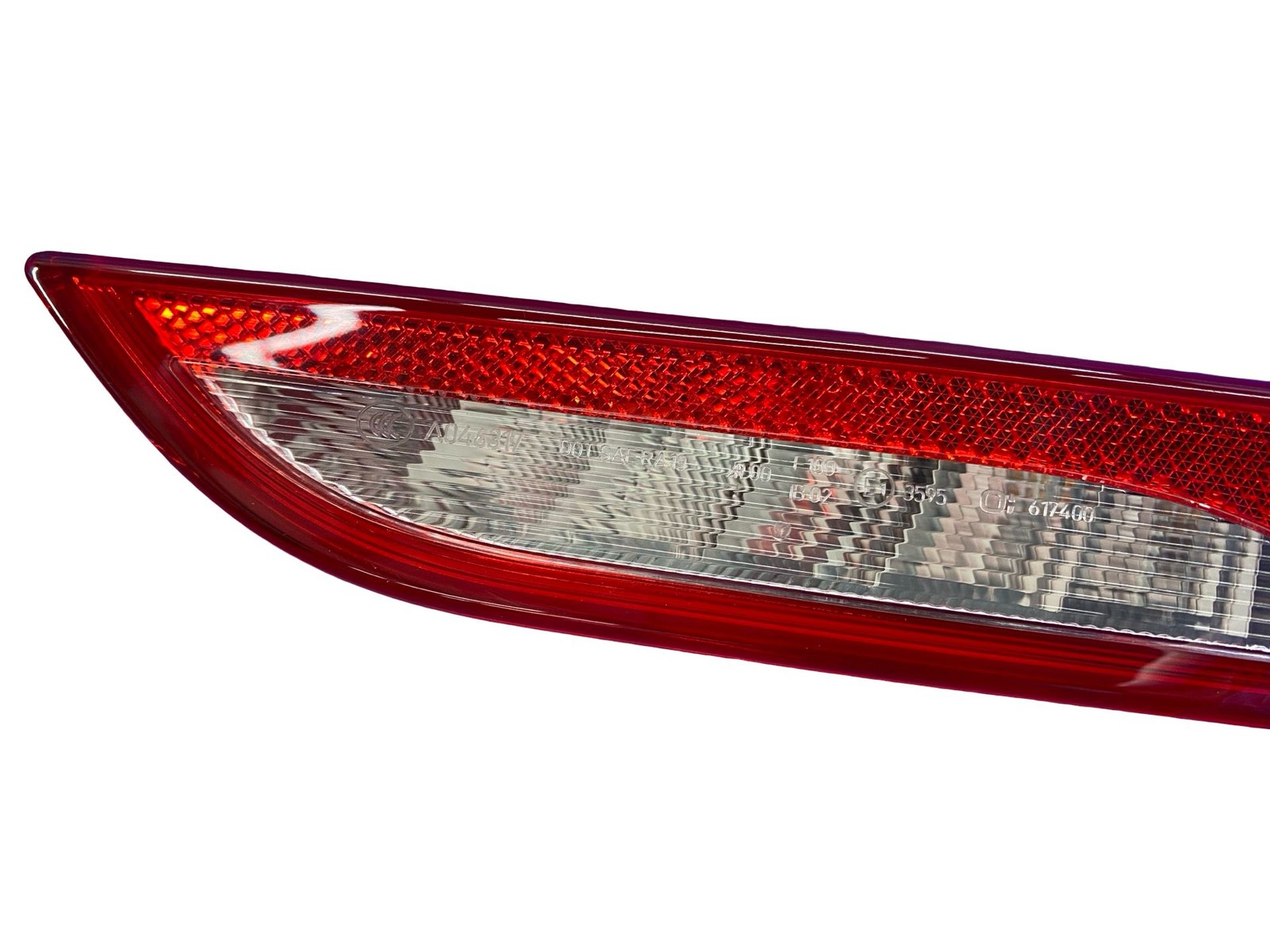 2014 - 2020 Bmw I8 Oem Rear Right Bumper LED Reflector Light Lamp 7310784