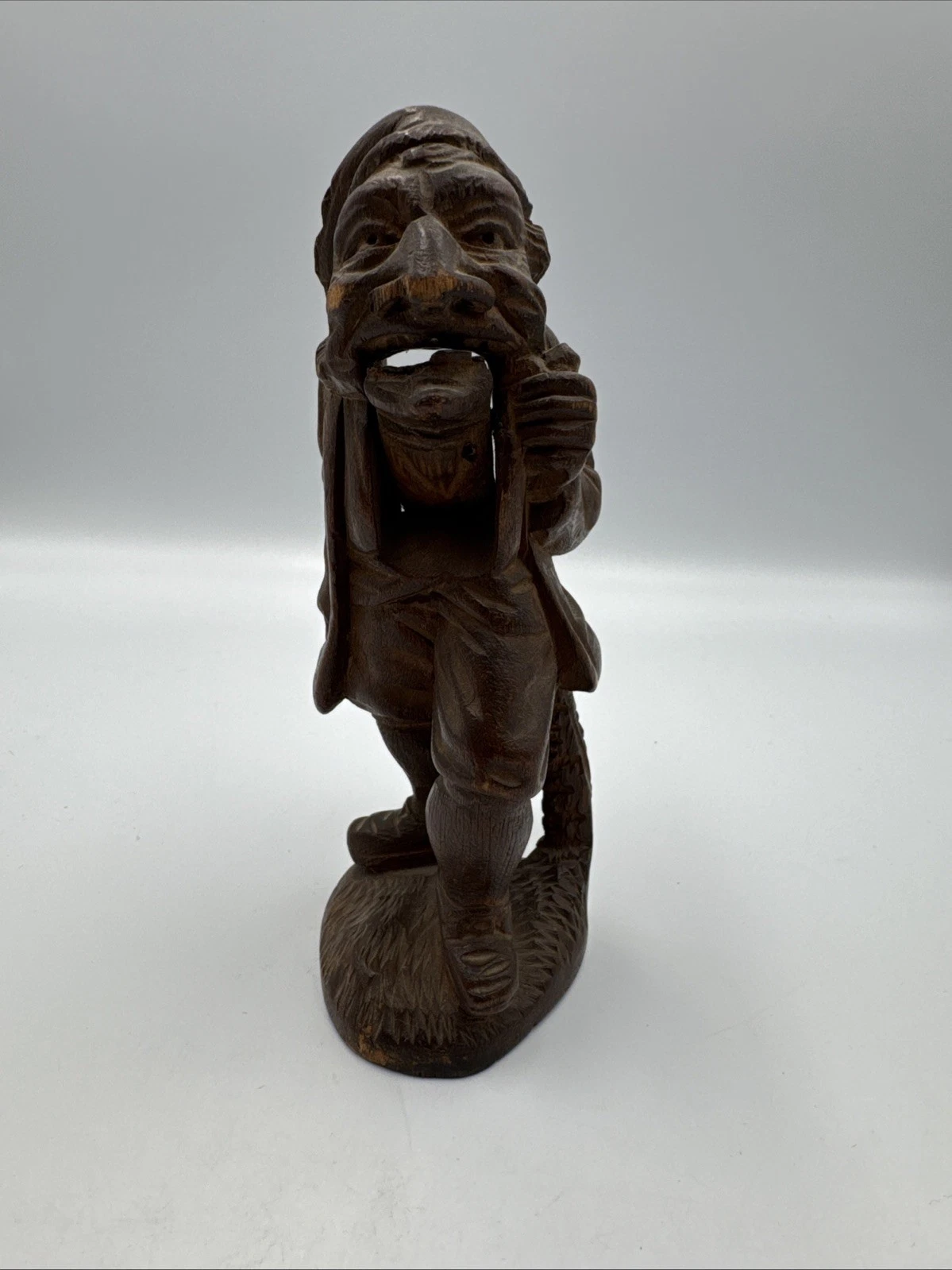 Rigi Klum Carved Nutcracker