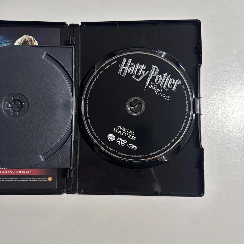 Harry Potter and the Deathly Hallows : Part 1 (DVD, 2010) 2 Disc Special Edition - Image 4 of 4
