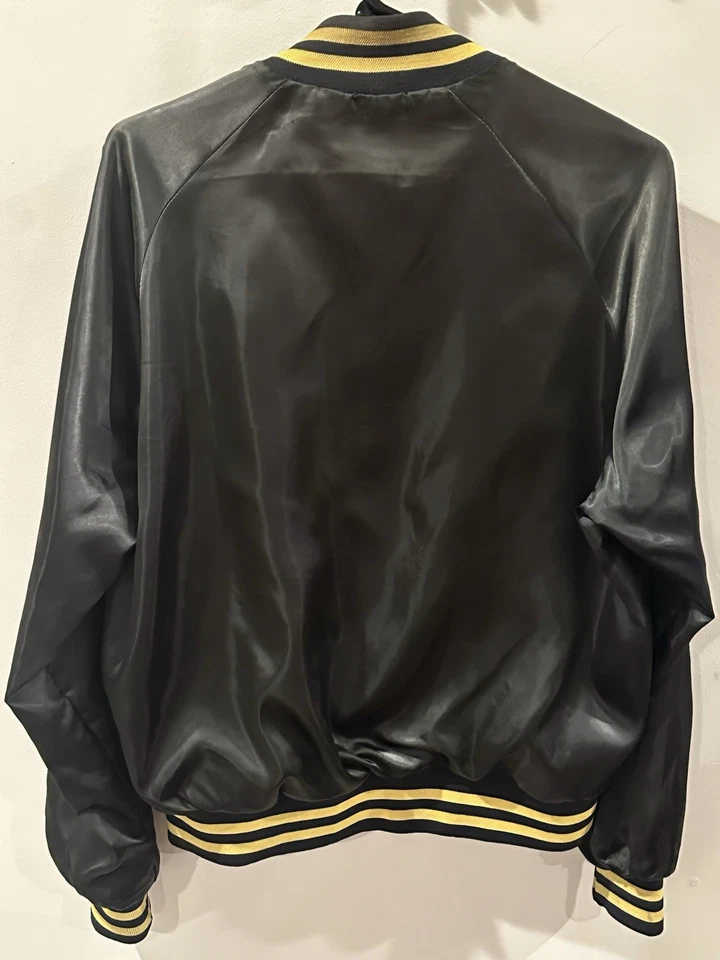 Винтажная атласная куртка-бомбер Chalk Line WCLQ 61 Cleveland черная желтая M - Изображение 2 из 4
