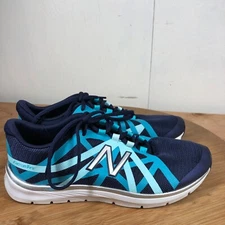 New Balance Shoes Womens 9.5 B Sneakers Running Workout Comfy Fantom Tape 811 V2