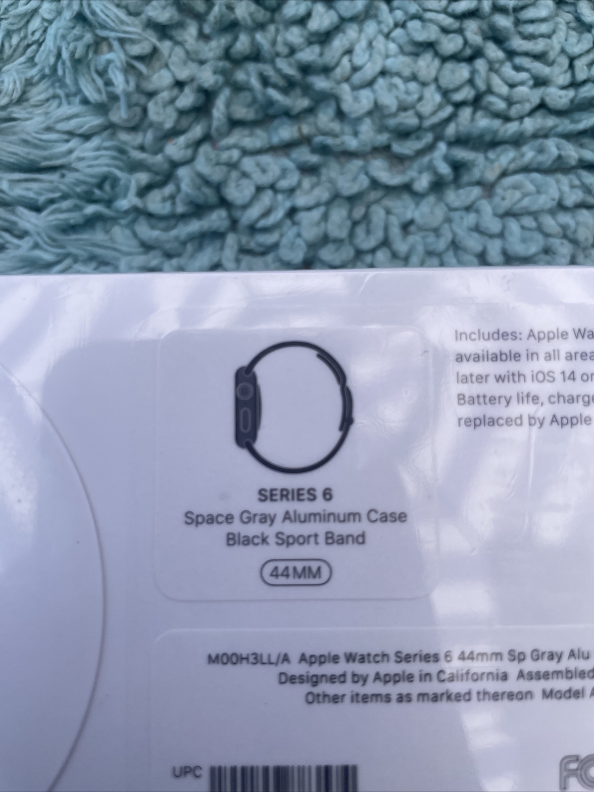 Apple Watch Series 6 44mm Space Gray Aluminum Case with Black Sport Band -  Regular (GPS + Cellular) (M07H3LL/A) for sale online | eBay
