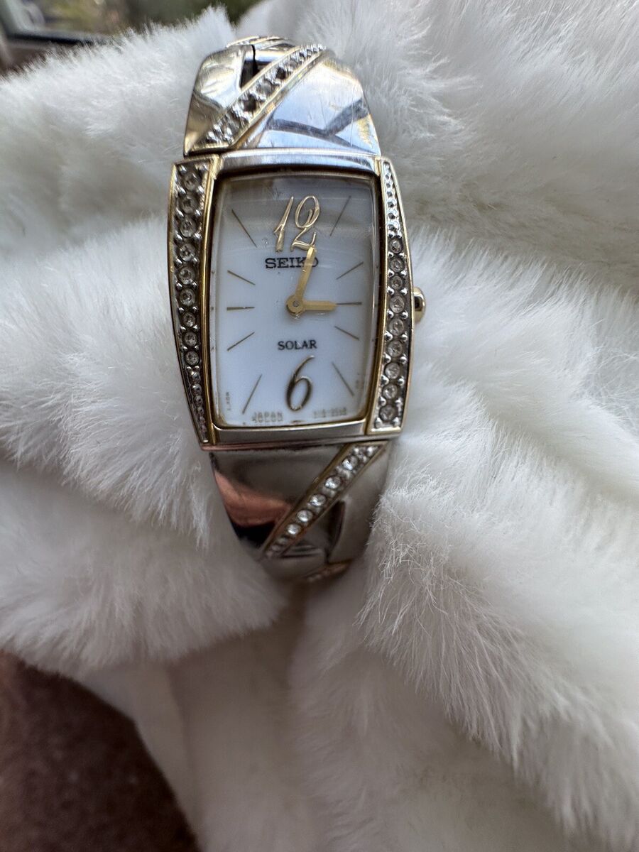 Working Silver Seiko Solar Ladies Wristwatch V115-0BB0 Working Silver Seiko Solar Ladies Wristwatch V115-0BB0