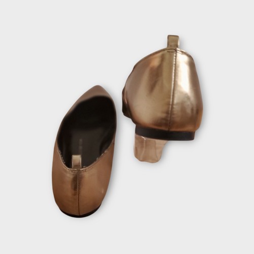 GAP Women's Bronze Metallic Pointed Toe Flats Size US 7 EUR 38 - Picture 9 of 16