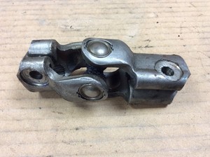 92 93 94 95 civic steering column shaft u joint b swivel coupler used oem ebay details about 92 93 94 95 civic steering column shaft u joint b swivel coupler used oem