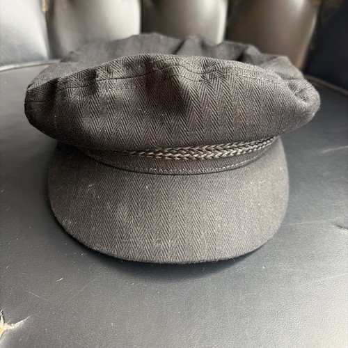 Brixton Fiddler Cap Black with Striped Lining - Medium