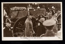 ROY658 - King George V - Coffin on the Gun Carriage at King's Funeral. Postcard 