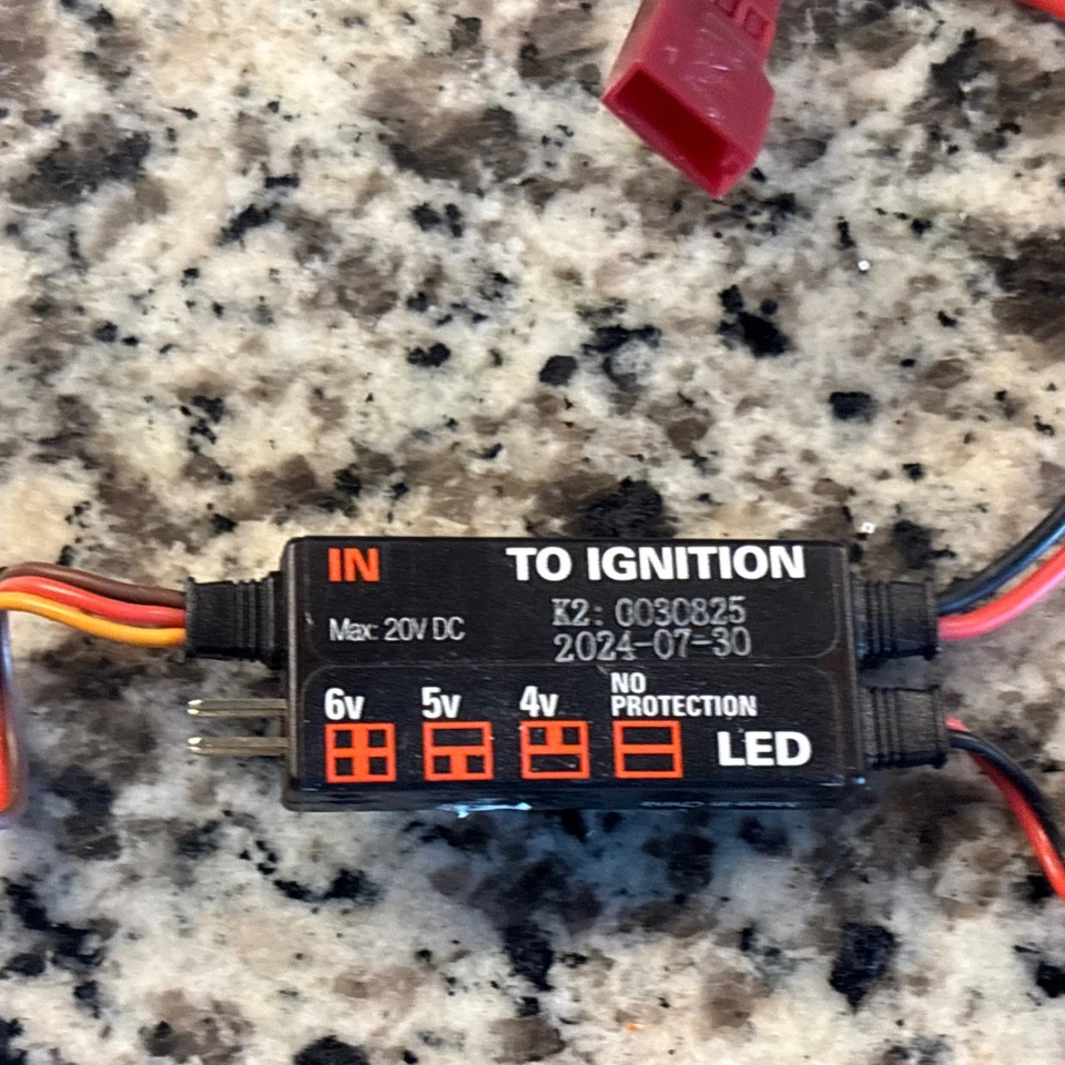Dynamite DYNE1240 Large Scale Safety Kill Switch: 1/5 Scale 2-Cycle Gas Engines - Image 2 of 3