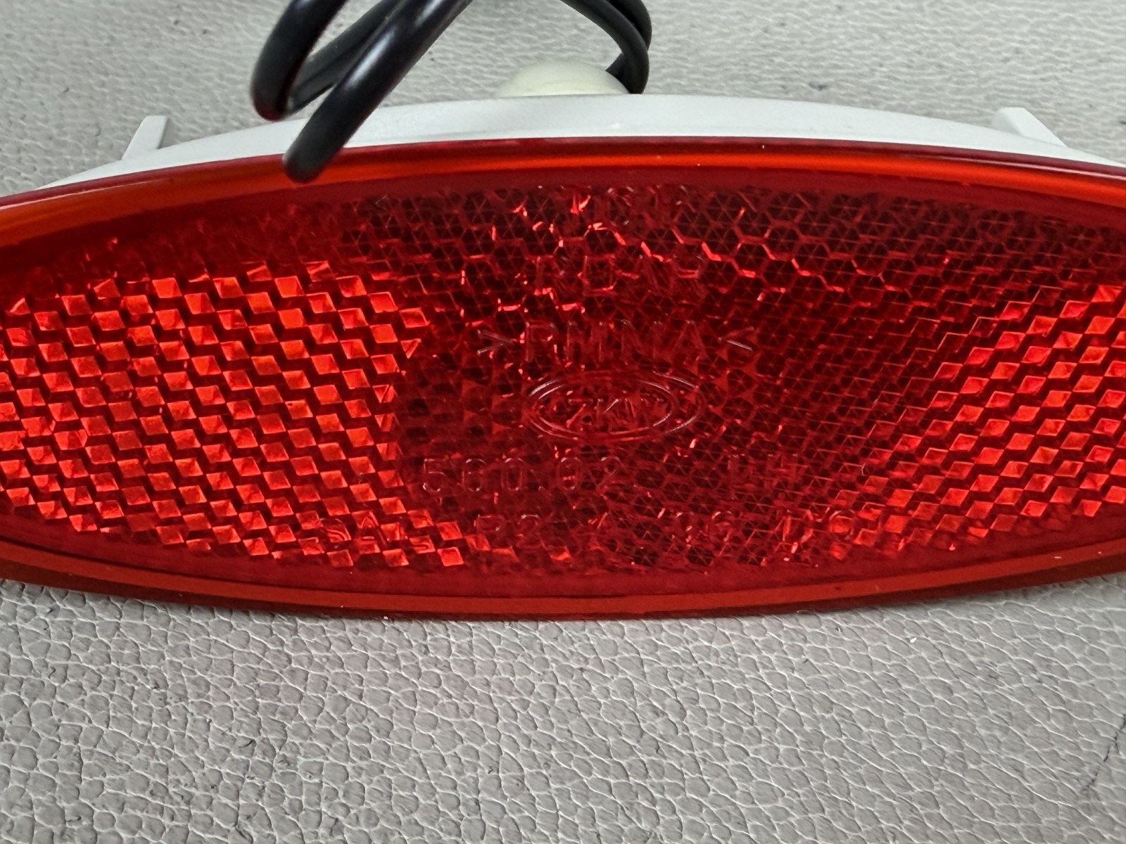 New! 2000-2010 Bentley & Rolls Royce Left Driver LH Rear Side Marker Light OEM