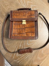 Vintage Genuine leather Alligator Embossed Handbag With Strap And Handle