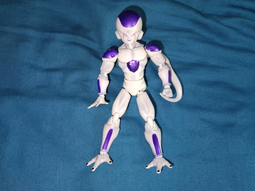 Figura de acción FRIEZA FINAL FORM BANDAI Dragon Ball Super Dragon Stars Serie 2