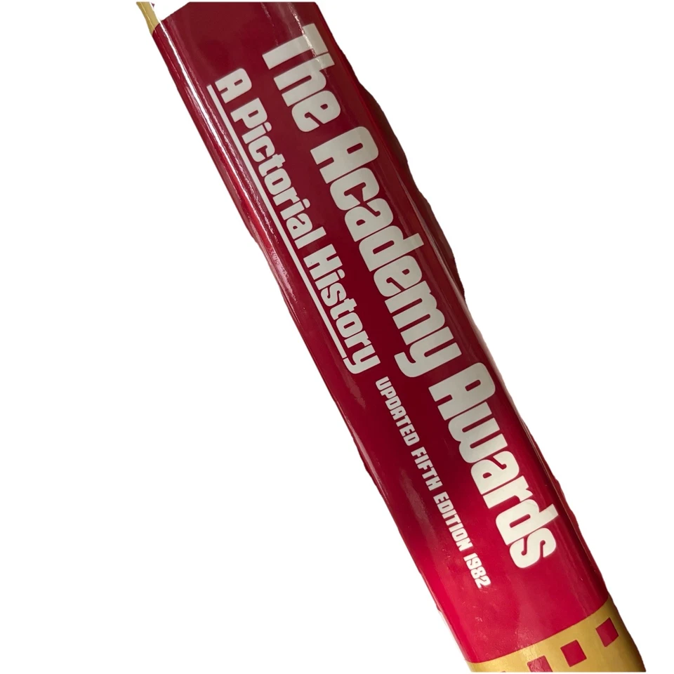 THE ACADEMY AWARDS A Pictorial History by Paul Michael. Fifth Edition 1982. Foto 2 de 4