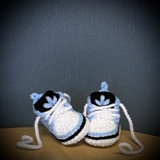 Crochet Newborn Baby First Shoes Booties Boots Slippers Trainers