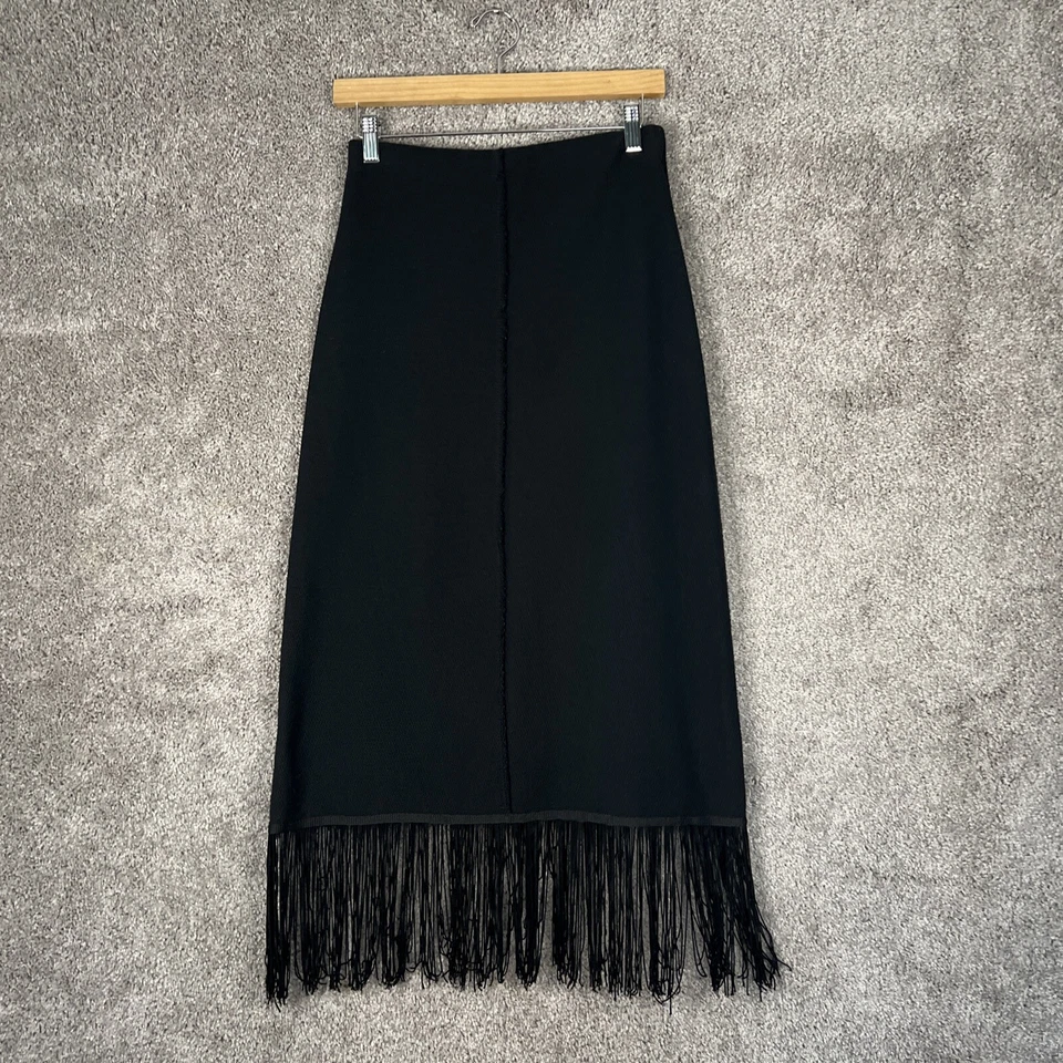 Falda midi ZARA para mujer pequeña negra flecos cintura elástica tirar boho chic Foto 2 de 4