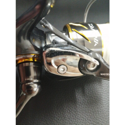 DAIWA - [最終値下げ]DAIWA 13CERTATE2004 2013 Daiwa Certate 2004CH Spinning Reel Gear Ratio 5.0:1