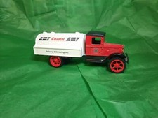 COASTAL OIL GAS 1931 HAWKEYE TANKER TRUCK BANK 1 IN SERIES 1993 ERTL.