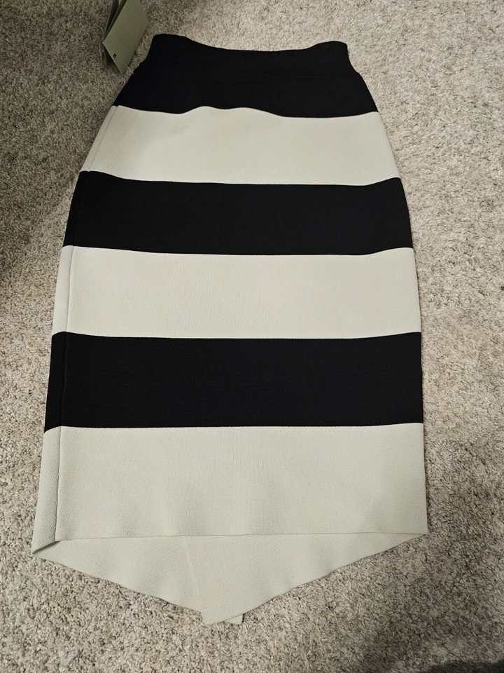 A.L.C. Falda, XSmall Negro Blanco Rayas Campbell Imitación Envoltura  Foto 2 de 4