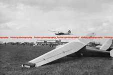 F028011 Hanna Reitsch lands her Rhoen Sperber glider at international gliding ev