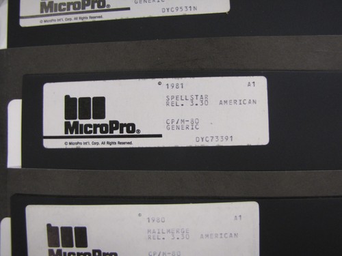 Mix of (11) Vintage 8" Floppy Disks: Mailmerge, Spellstar CP/M 80, Turbo Toolbox - Afbeelding 5 van 12