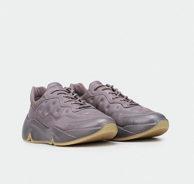 ECCO Sneaker aus echtem Leder, Größe 39