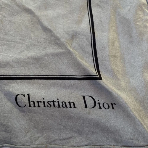 Authentique écharpe Christian Dior logo gris soie marque 64 x 64 cm du Japon