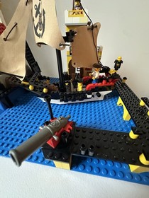 LEGO 6277 Imperial trading post (1992) -Vintage Lego Pirates -Rare
