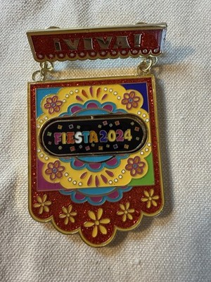 2024 H-E-B Grocery Popular Spinning Middle Pin San Antonio Fiesta Medal