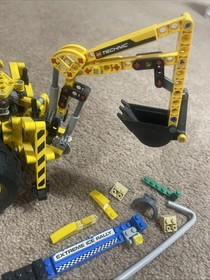 LEGO TECHNIC: Backhoe Loader / Ice Rally Racer & Parts NOT COMPLETE