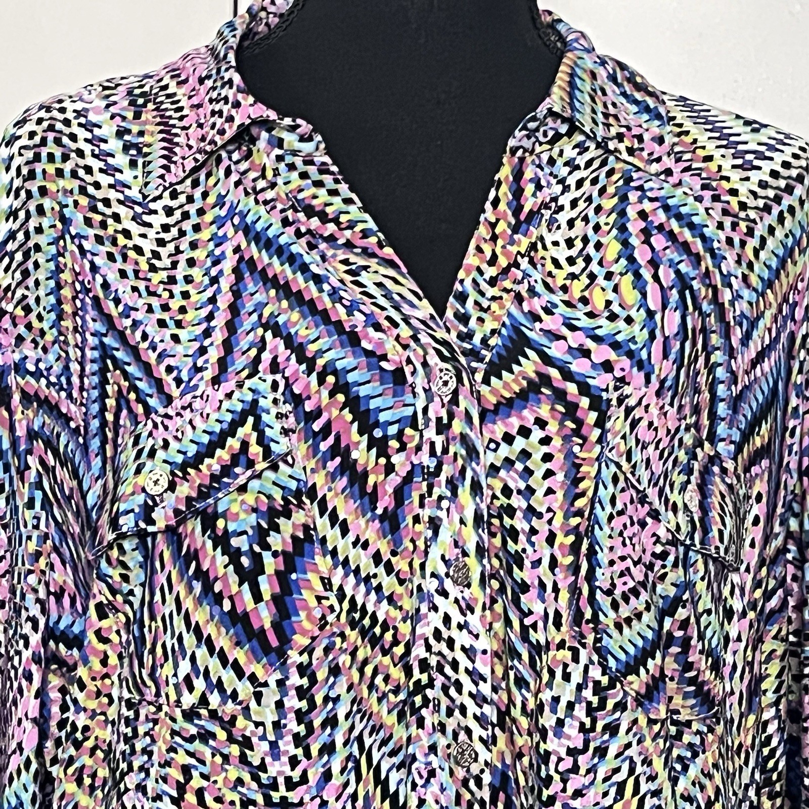 Multicolor Chevron Zigzag Tunic Blouse Button Fro… - image 3