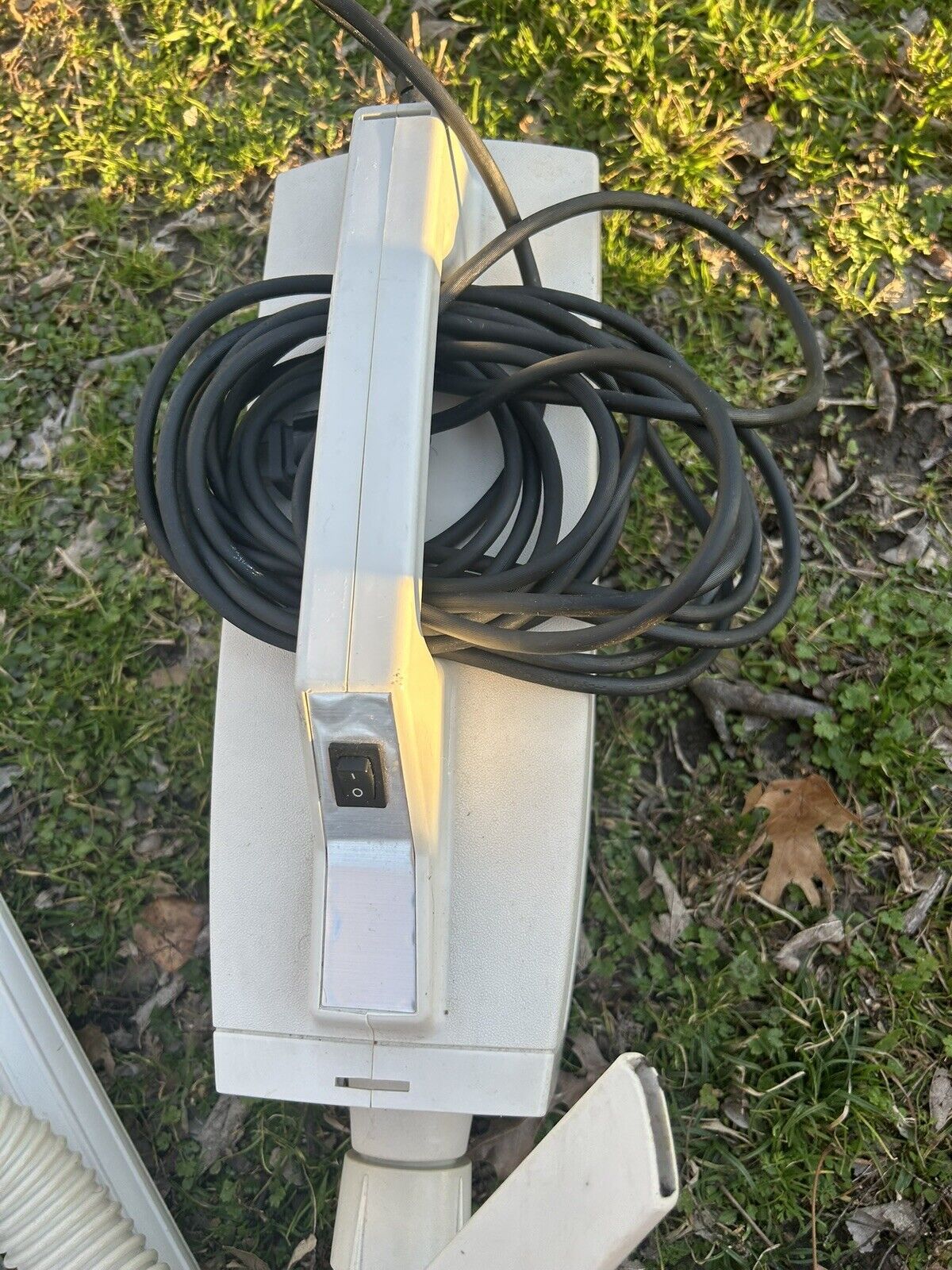 Picture 4 of 8