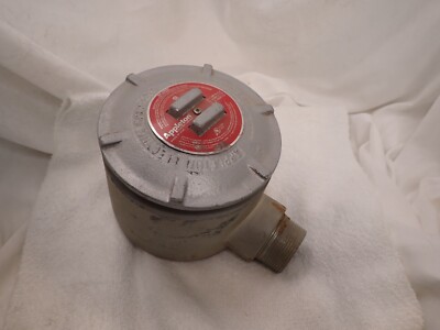 Appleton Electric CONDUIT OUTLET BOX, GR FORM 3, TYPE GRT 1 1/2'' 1 side/1 bottom