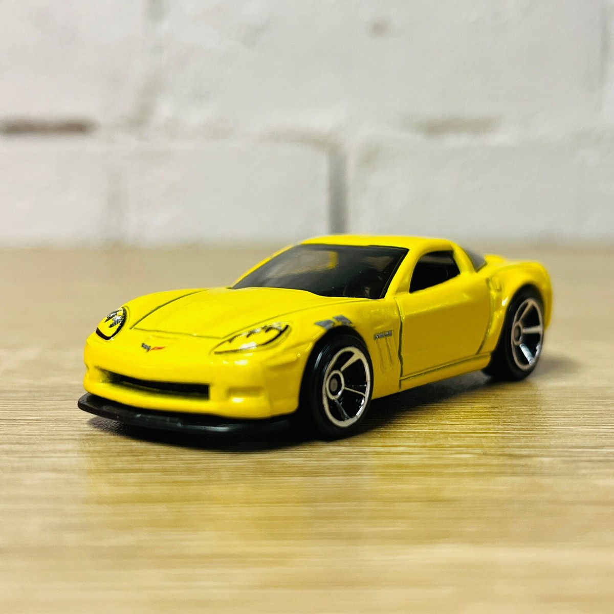 Hot Wheels 2011 New Models '11 Corvette Grand Sport – Yellow Die-Cast Car 32/50, 1:64 Scale - View #11
