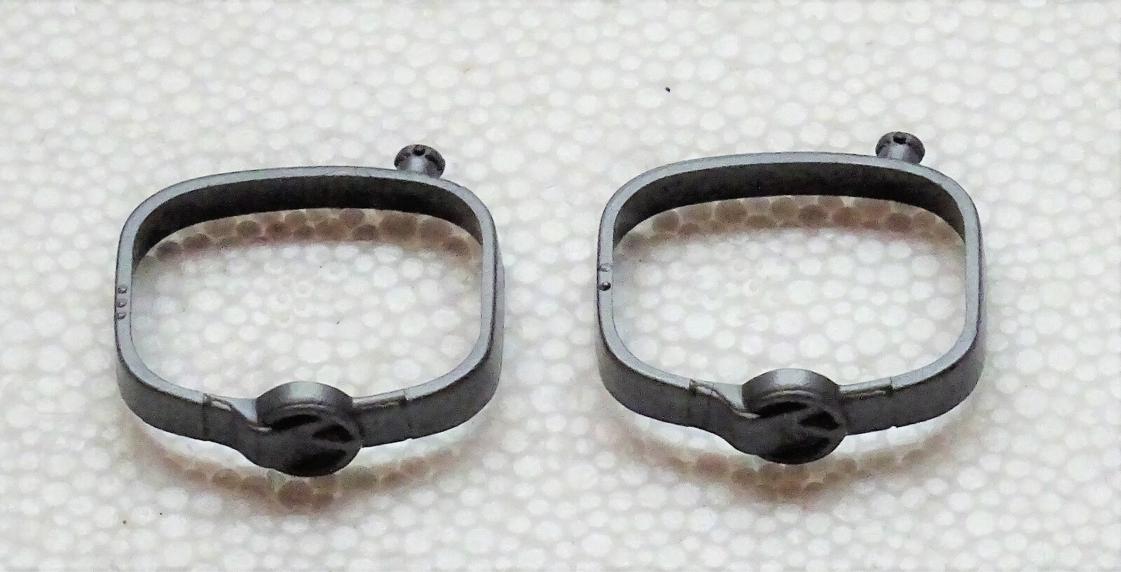 2 X Weapons Belt Silver With Pin Back Playmobil For Archer Weapons G06